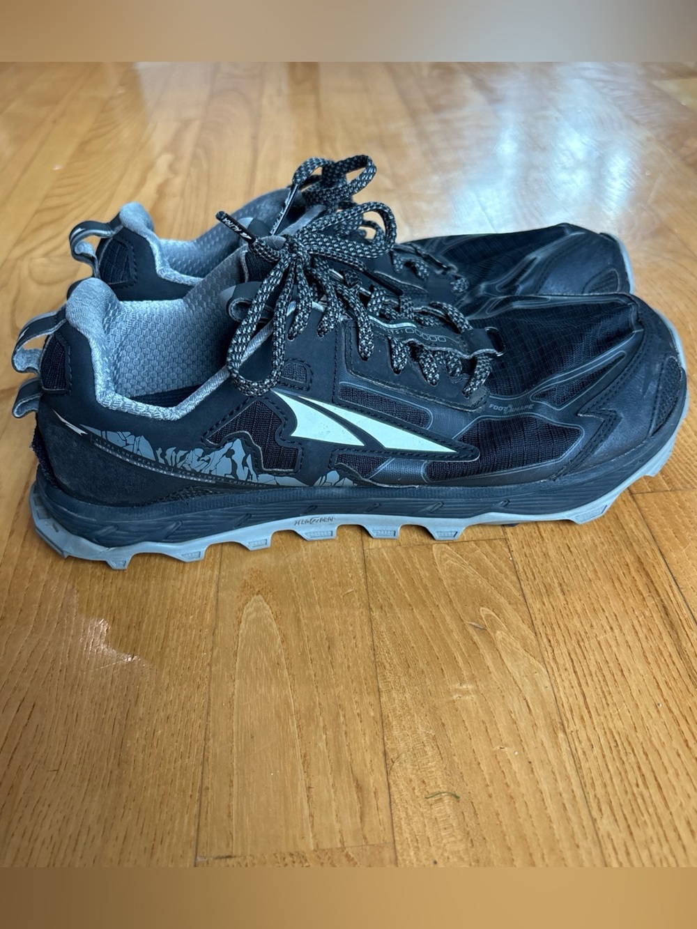 Altra Lone Peak 4.5 Trail Running Shoes Sneakers Black Zero Drop WomenS Size 9.5